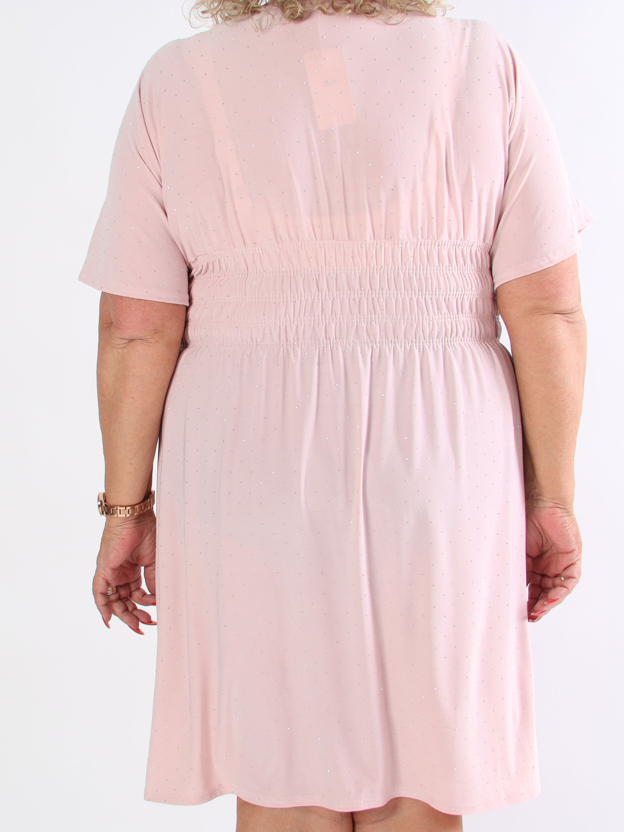 Pams Crystal Short - Kort elastisk plus size klänning med strass